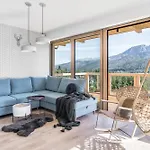 Mountain Base - Osada Szeligowka Premium