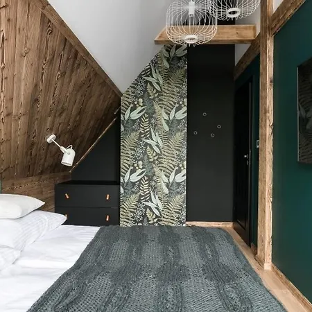 Mountain Base - Osada Szeligowka Premium *