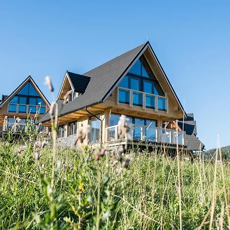 Mountain Base - Osada Szeligowka Premium * 코스실리스코